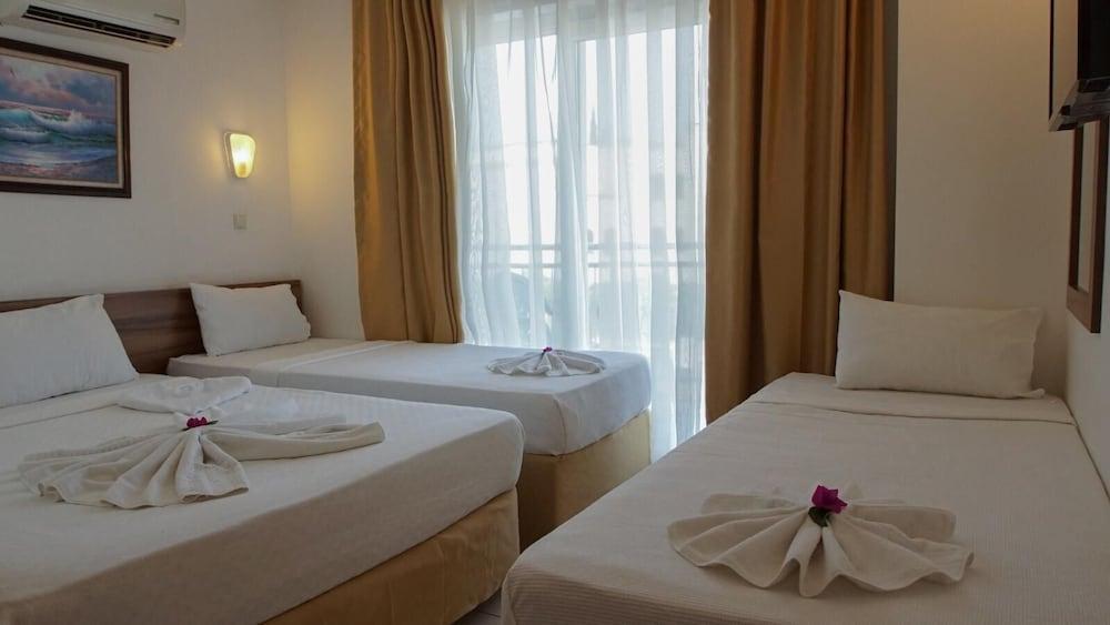 Monna Roza Beach Hotel Кемер Екстериор снимка