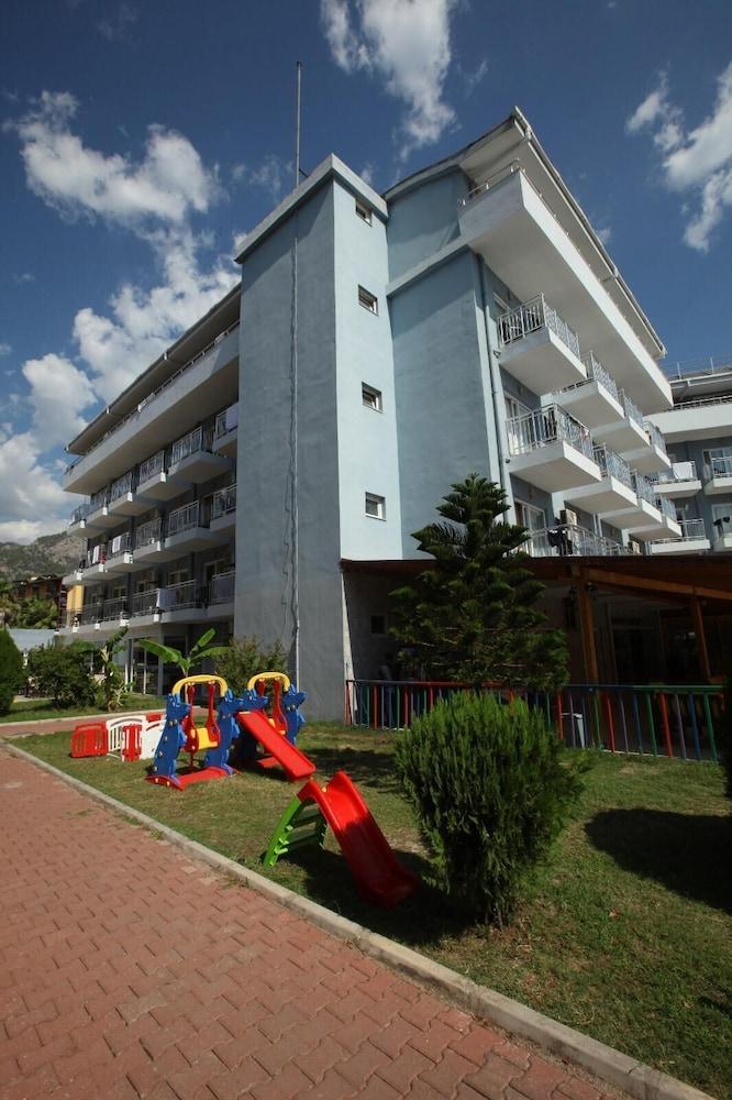 Monna Roza Beach Hotel Кемер Екстериор снимка