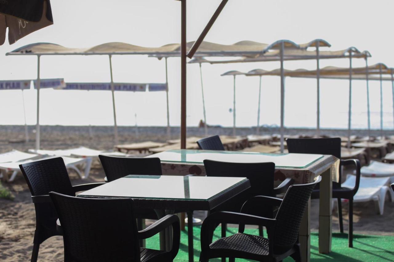 Monna Roza Beach Hotel Кемер Екстериор снимка