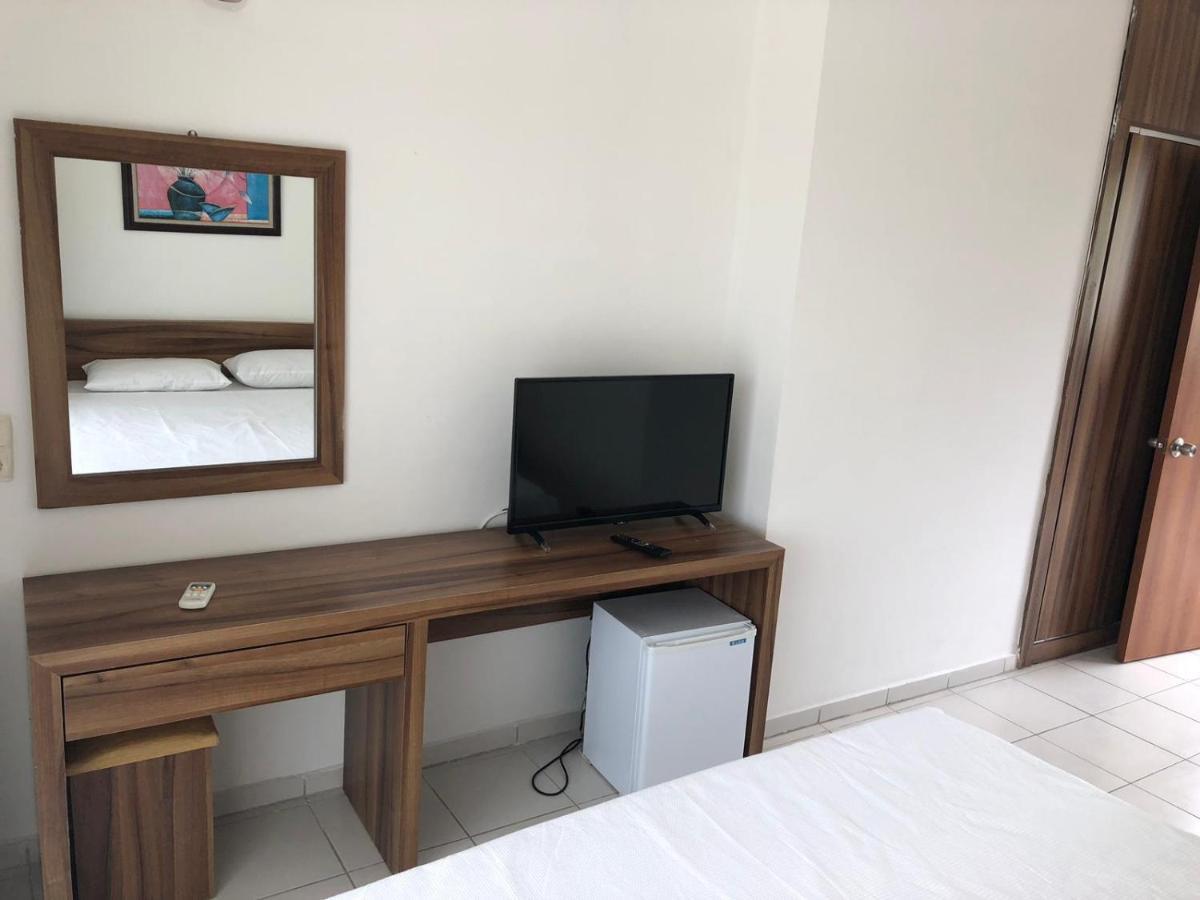 Monna Roza Beach Hotel Кемер Екстериор снимка